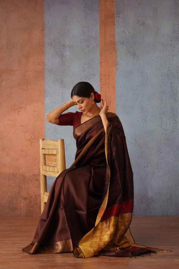 Coffee Raw Silk Sari with Striking Golden & Maroon Pallu - Image 2