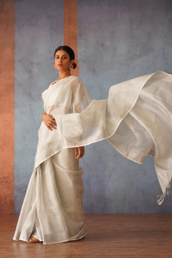 Moon Goddess Silver Tissue Linen - Image 2