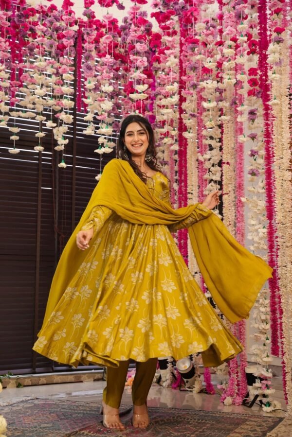 Sangria Muslin floral suit set - Image 4