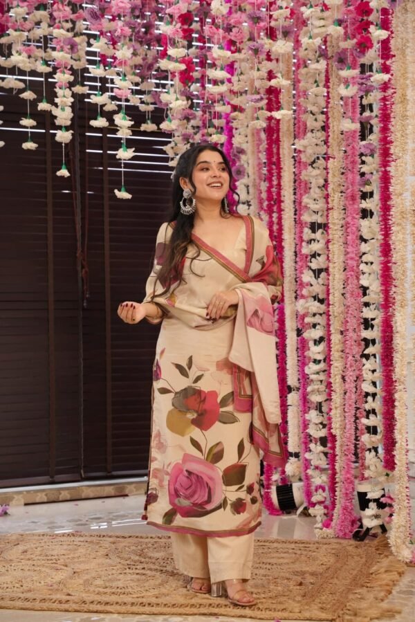 Ayesha floral kurta set - Image 3