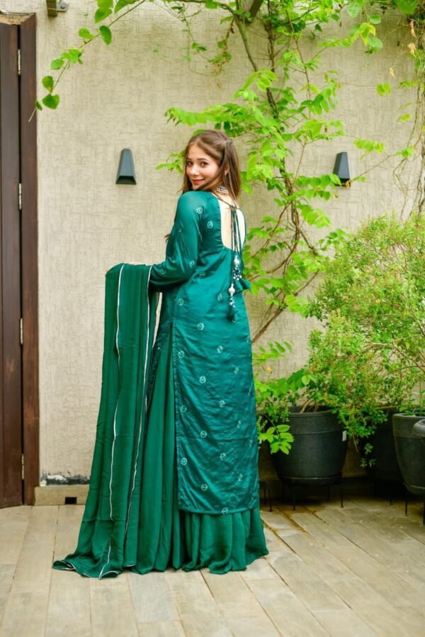 MAJESTY GREEN CHINON PALAZZO SET - Image 4