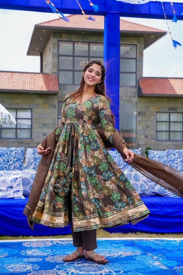 Shinobu front slit kurta set - Image 2