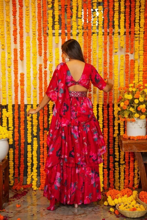 Azure chinon stylish saree - Image 4