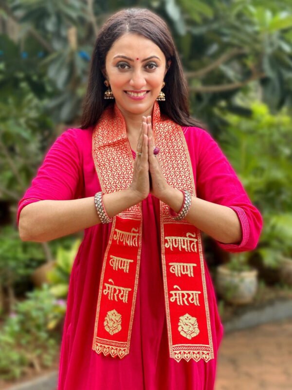 Women's Ganpati Bappa Morya Stole in Red and Gold - Image 3