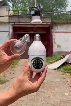WiFi Smart Bulb Camera with 360° Panoramic View, Motion Detection, Night Vision, Two-Way Audio, Mobile App Remote Monitoring, Easy Installation in Standard E27 Holder for Home Outdoor Indoor Security Surveillance