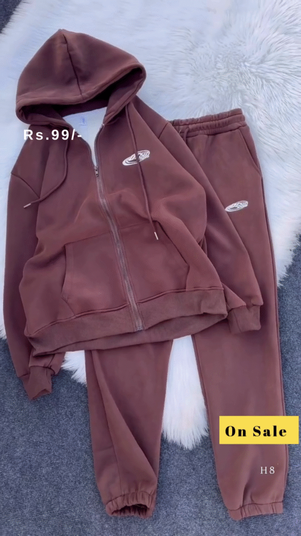 Unisex Full Sleeve Winter Fleece Tracksuit Set with Zipper Hoodie and Jogger Pants – Soft, Warm & Stylish Casual Loungewear for Men and Women