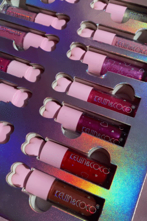 24-Piece Heart Cap Lip Gloss & Liquid Lipstick Collection – Aesthetic Holographic Set Featuring Glossy, Matte, and Shimmer Finishes in Vibrant and Neutral Shades for All-Day Radiance