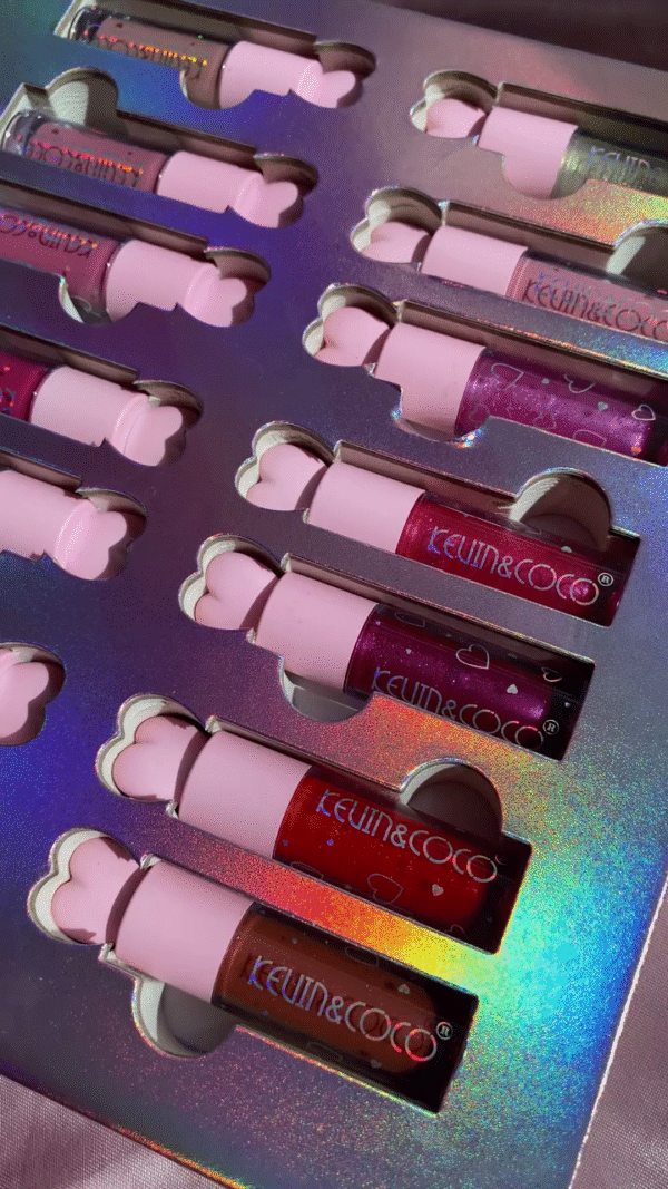 24-Piece Heart Cap Lip Gloss & Liquid Lipstick Collection – Aesthetic Holographic Set Featuring Glossy, Matte, and Shimmer Finishes in Vibrant and Neutral Shades for All-Day Radiance