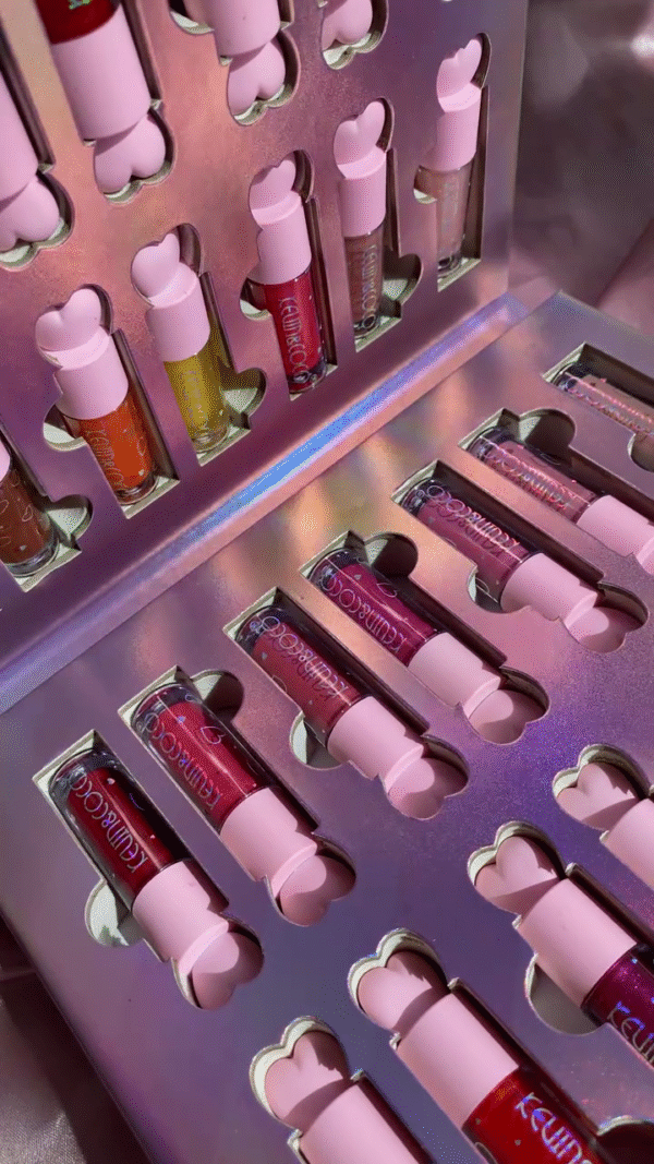 24-Piece Heart Cap Lip Gloss & Liquid Lipstick Collection – Aesthetic Holographic Set Featuring Glossy, Matte, and Shimmer Finishes in Vibrant and Neutral Shades for All-Day Radiance - Image 2