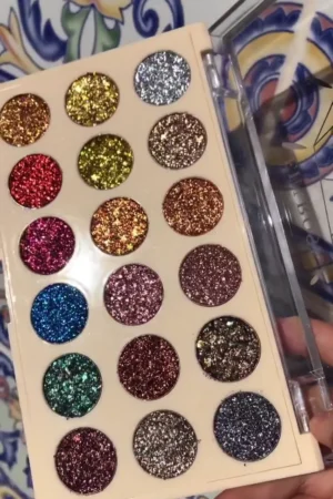 Exclusive Makeup Kit for Women | Style 49 Design