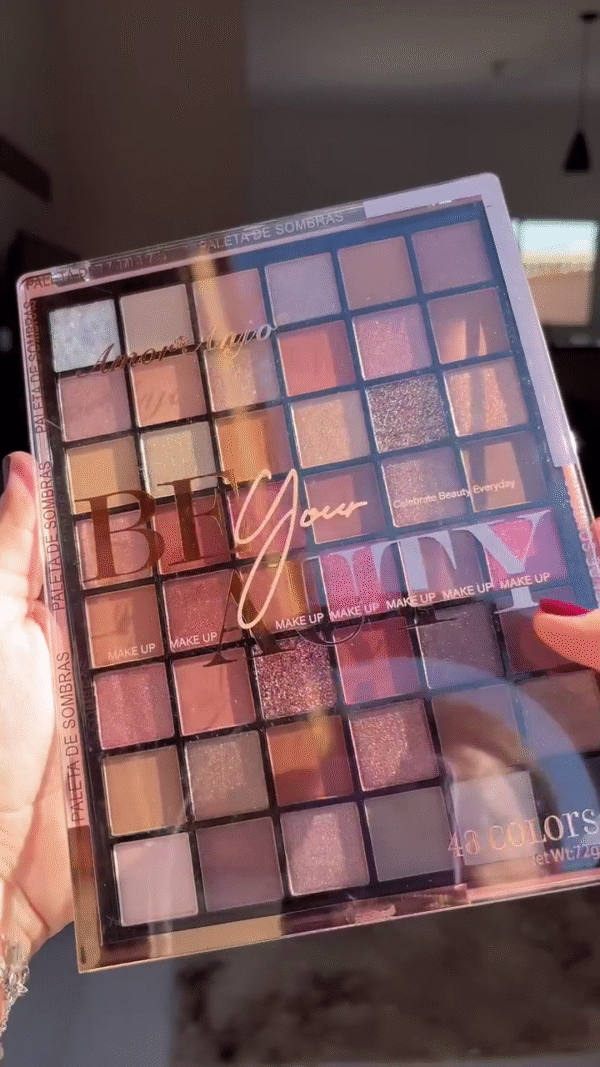 Ultimate Color Correcting & Concealing Palette for Flawless Complexion – Multi-Tone Coverage