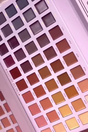 Exclusive Makeup Kit for Women | Style 29 Design