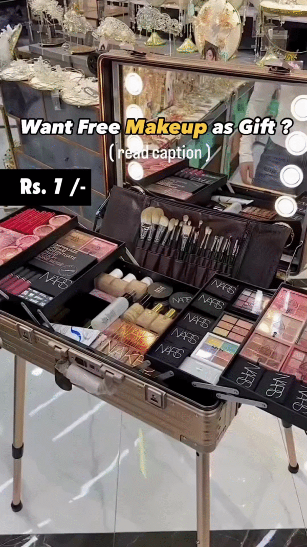 Complete Cruelty-Free Party Makeup Hamper with Eyeshadows, Lip Color, Blush & Mascara