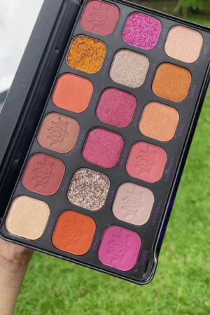 Every Shade Foundation Range Pack with 12 Mini Foundations for Sampling & Shade Matching