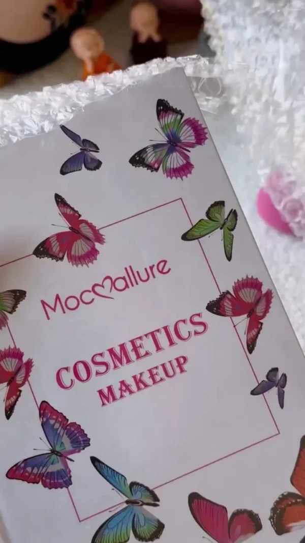 Exclusive Makeup Kit for Women | Style 19 Design